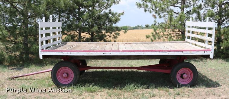 image for item DC7521 Hay bale trailer