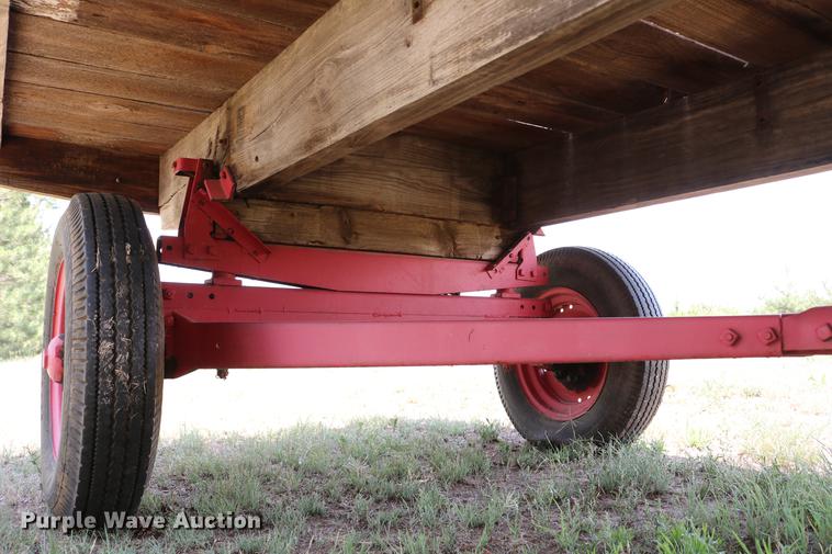 image for item DC7521 Hay bale trailer