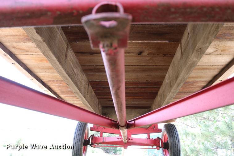 image for item DC7521 Hay bale trailer