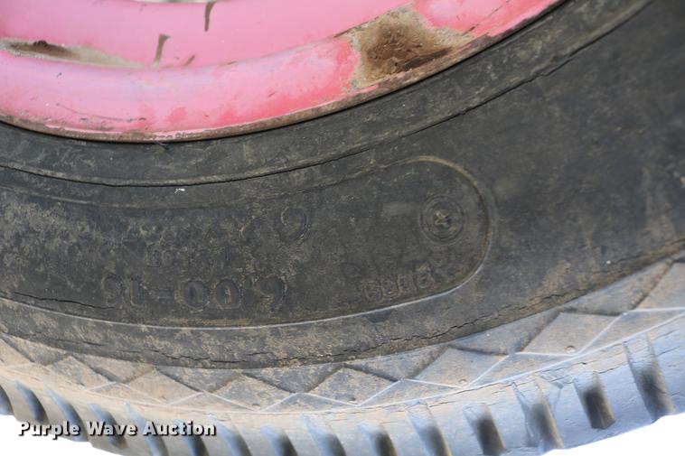 image for item DC7521 Hay bale trailer