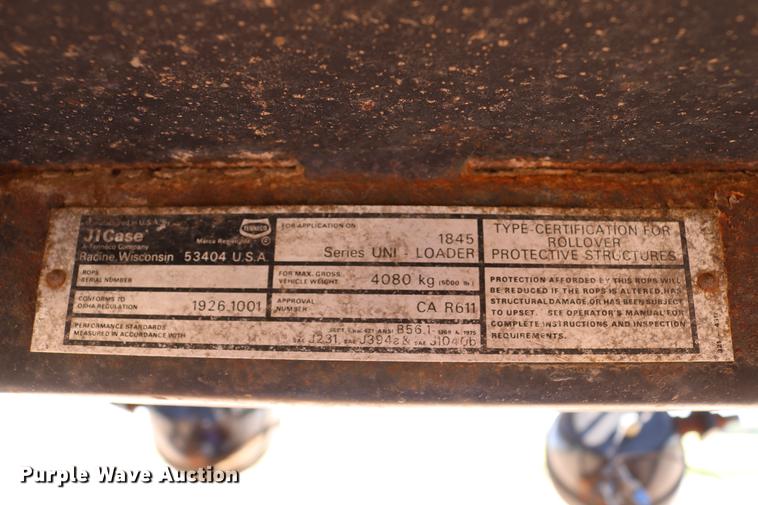 image for item DC7526 1981 Case 1845 skid steer