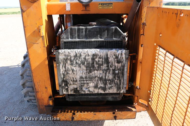 image for item DC7526 1981 Case 1845 skid steer