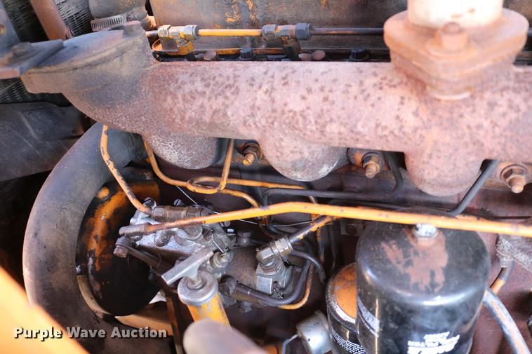 image for item DC7526 1981 Case 1845 skid steer