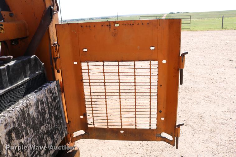 image for item DC7526 1981 Case 1845 skid steer