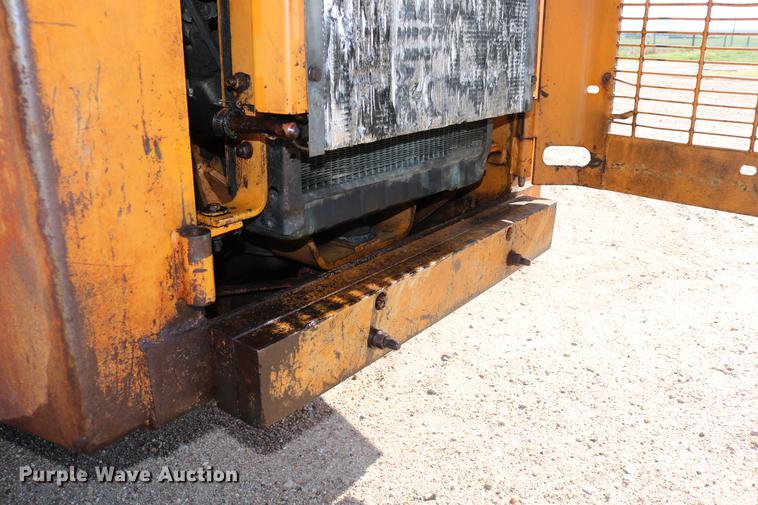 image for item DC7526 1981 Case 1845 skid steer