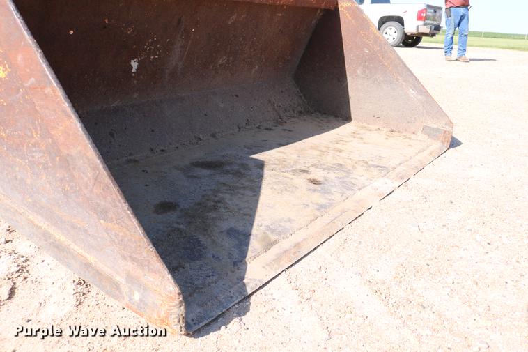 image for item DC7526 1981 Case 1845 skid steer