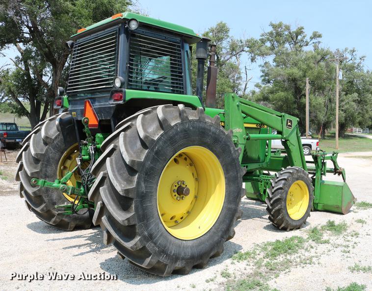 image for item DC7528 1991 John Deere 4455 tractor