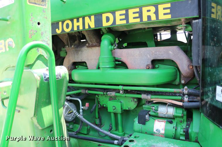 image for item DC7528 1991 John Deere 4455 tractor