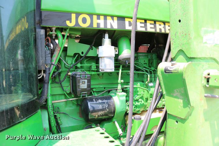 image for item DC7528 1991 John Deere 4455 tractor