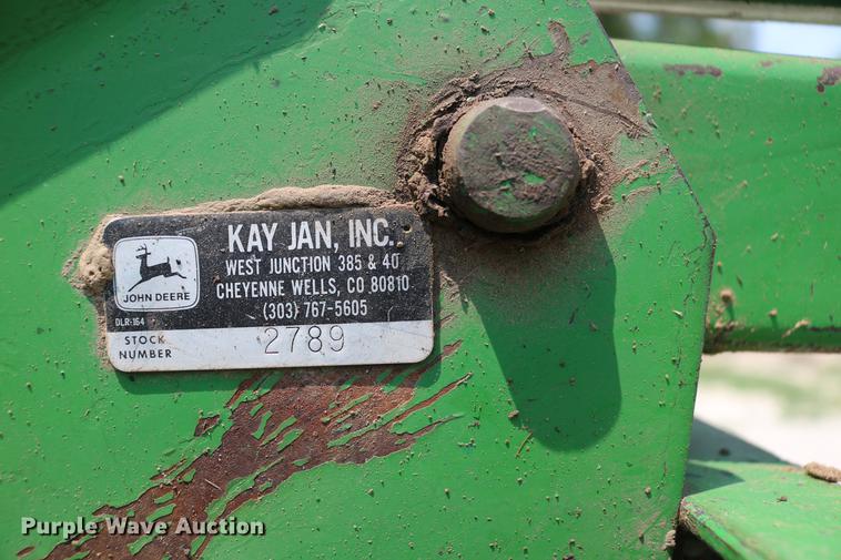 image for item DC7528 1991 John Deere 4455 tractor