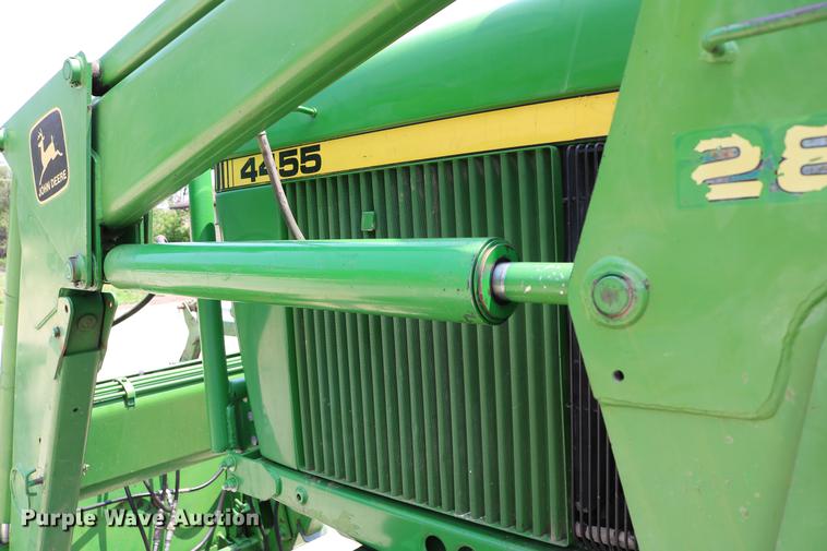 image for item DC7528 1991 John Deere 4455 tractor