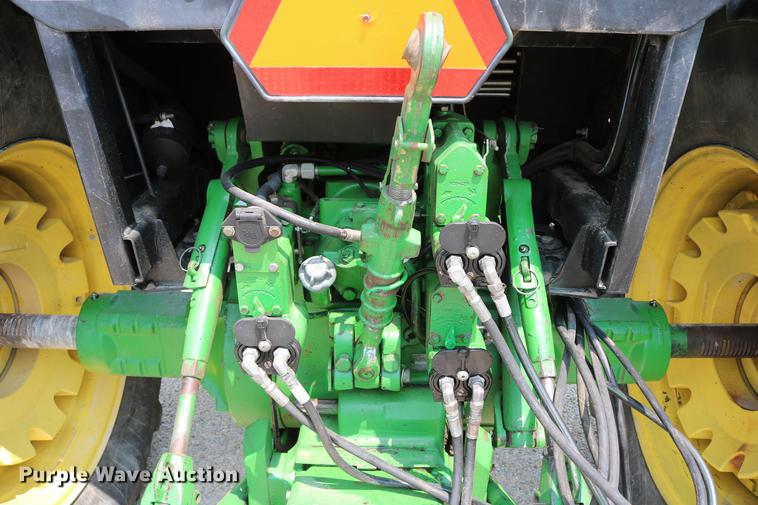 image for item DC7528 1991 John Deere 4455 tractor