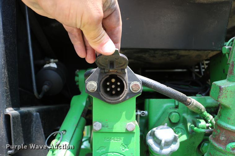 image for item DC7528 1991 John Deere 4455 tractor