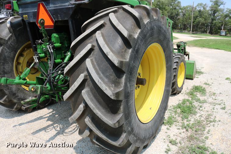 image for item DC7528 1991 John Deere 4455 tractor