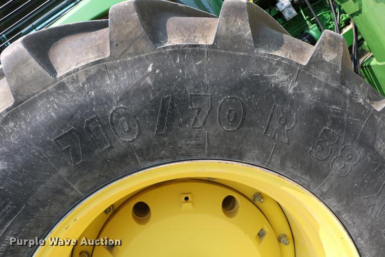 image for item DC7528 1991 John Deere 4455 tractor