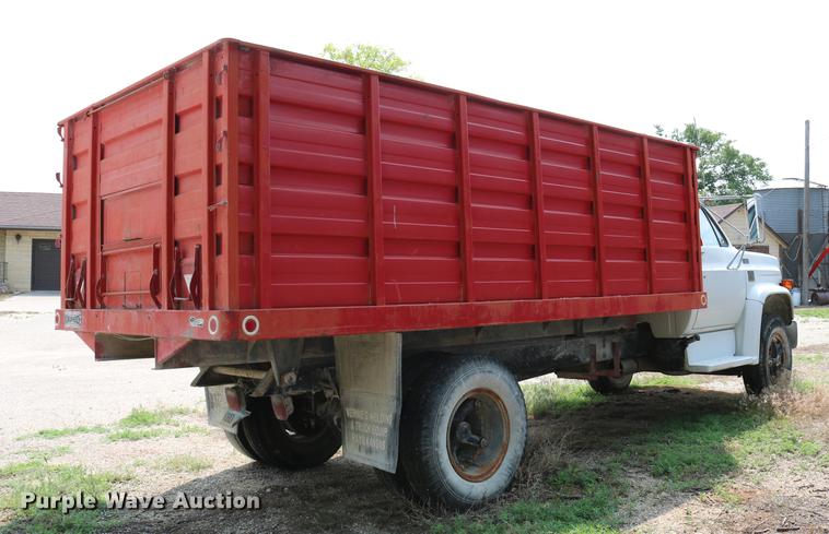 image for item DD4263 1978 Chevrolet C65 grain truck