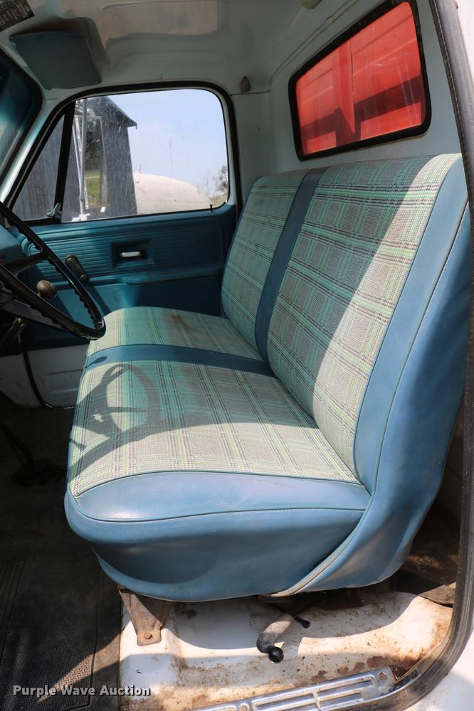 image for item DD4263 1978 Chevrolet C65 grain truck