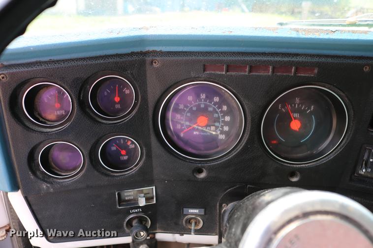 image for item DD4263 1978 Chevrolet C65 grain truck