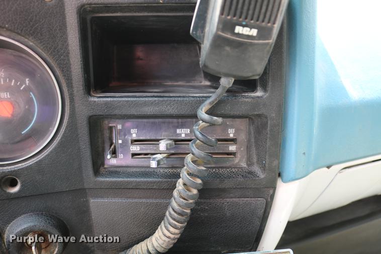 image for item DD4263 1978 Chevrolet C65 grain truck