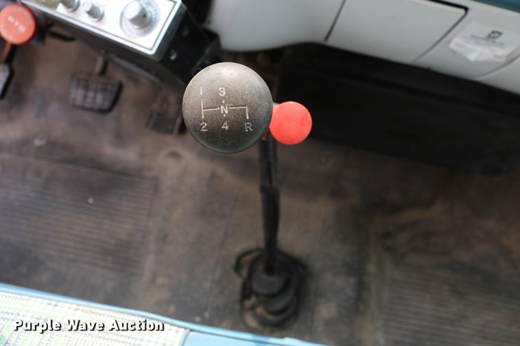 image for item DD4263 1978 Chevrolet C65 grain truck