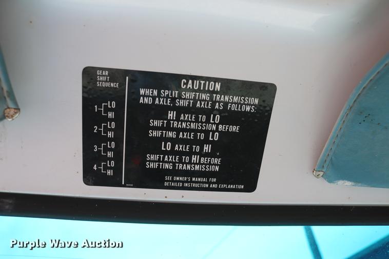 image for item DD4263 1978 Chevrolet C65 grain truck