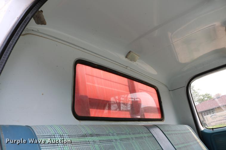 image for item DD4263 1978 Chevrolet C65 grain truck