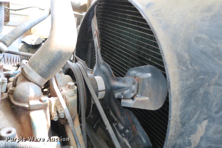 image for item DD4263 1978 Chevrolet C65 grain truck