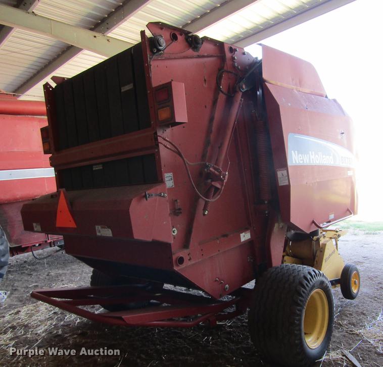 image for item DD5705 2007 New Holland BR780A round baler