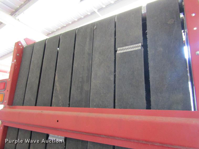 image for item DD5705 2007 New Holland BR780A round baler