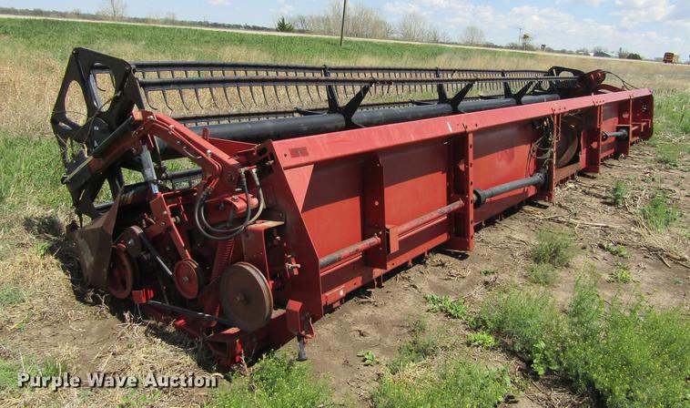 image for item DD5708 1994 Case IH 1020 flex head