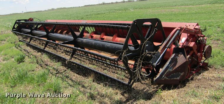 image for item DD5708 1994 Case IH 1020 flex head