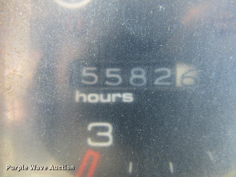 image for item DD5718 1980 Case 2290 tractor