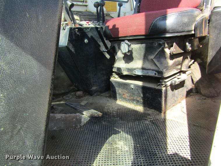 image for item DD5718 1980 Case 2290 tractor