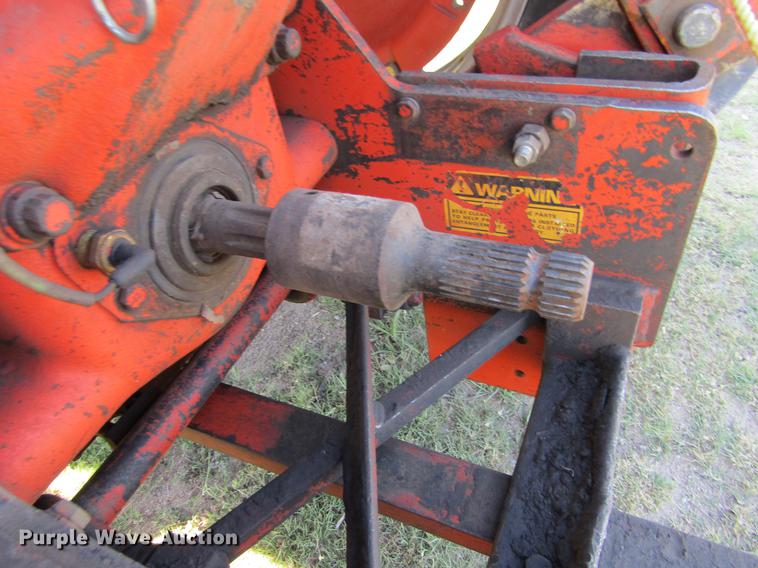 image for item DD5718 1980 Case 2290 tractor