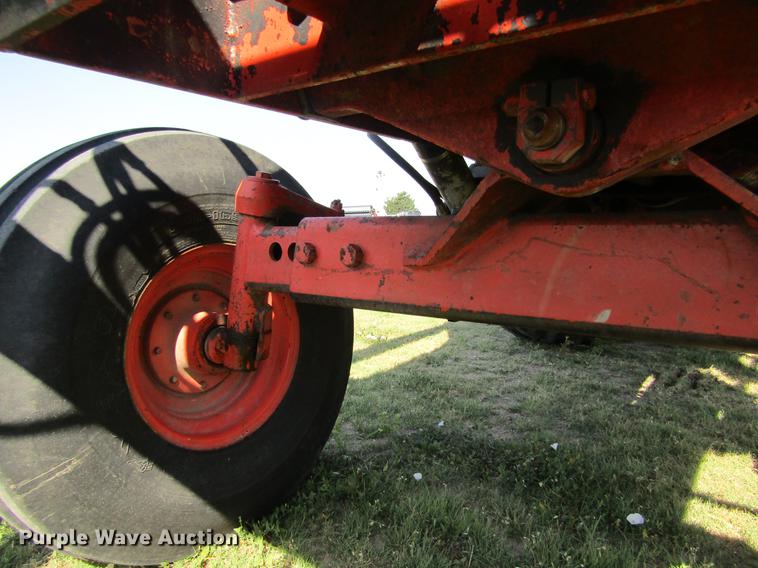 image for item DD5718 1980 Case 2290 tractor