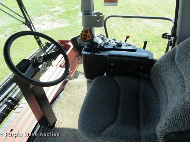 image for item DD5719 1998 Case IH 8870 windrower