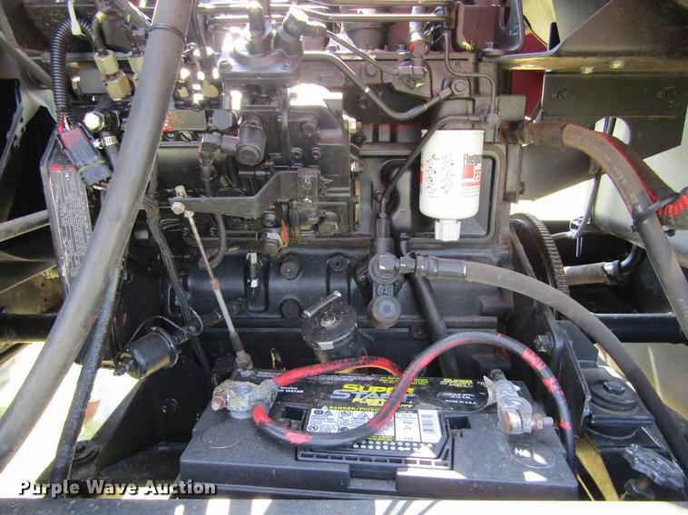 image for item DD5719 1998 Case IH 8870 windrower