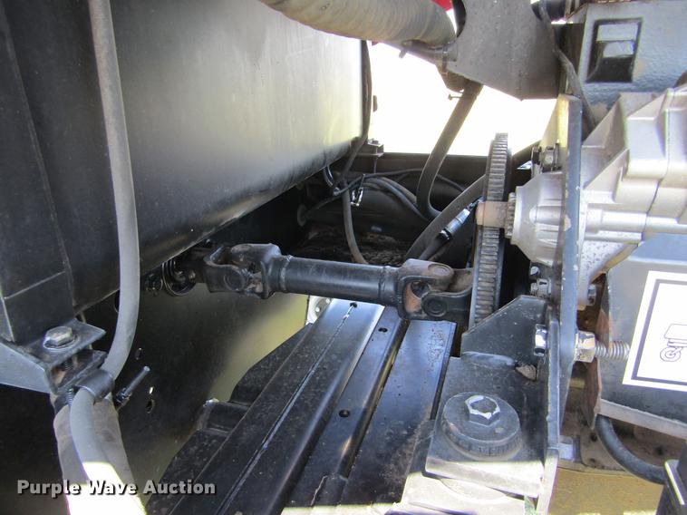 image for item DD5719 1998 Case IH 8870 windrower