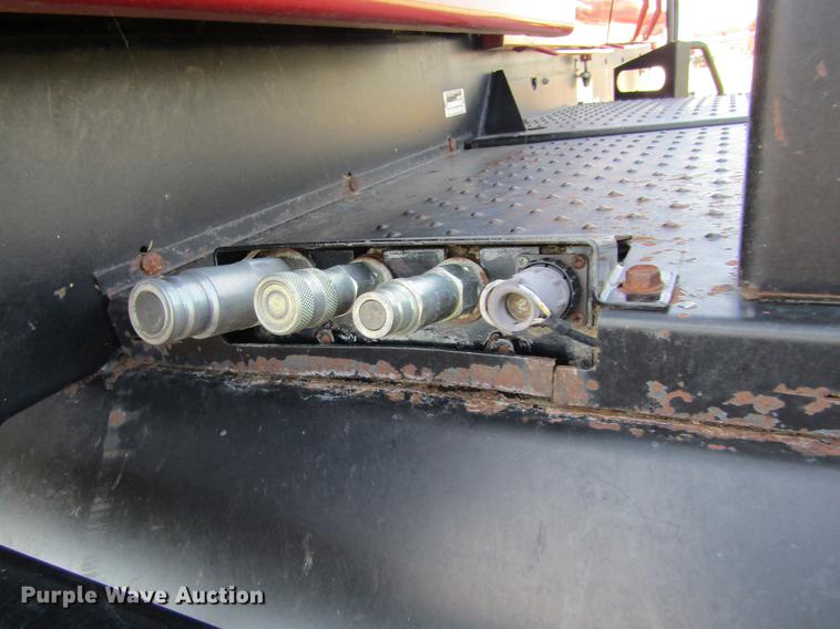 image for item DD5719 1998 Case IH 8870 windrower