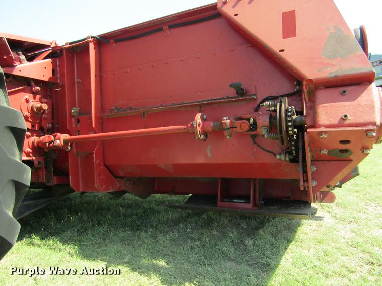image for item DD5719 1998 Case IH 8870 windrower