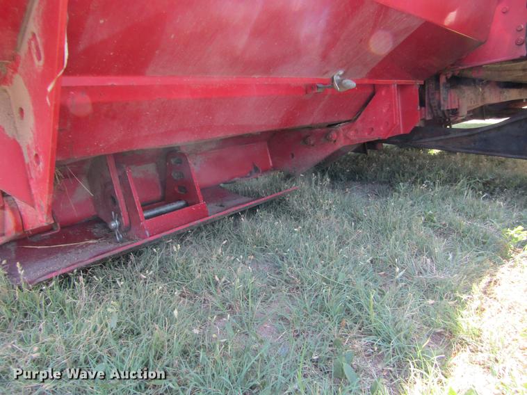 image for item DD5719 1998 Case IH 8870 windrower