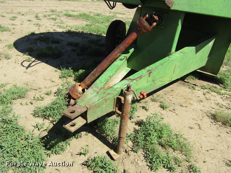 image for item DD5741 Tubmiller 900 bale processor