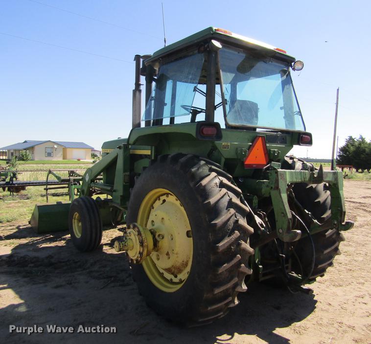 image for item DD5745 1977 John Deere 4630 tractor