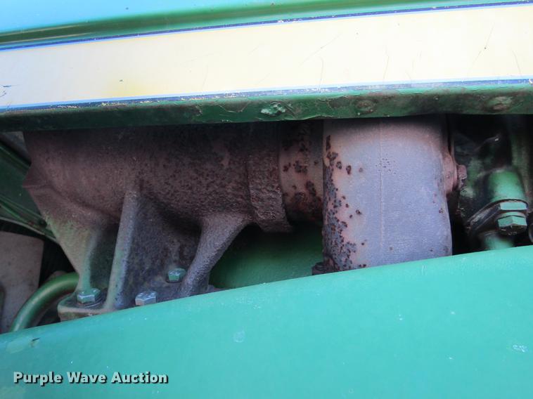 image for item DD5745 1977 John Deere 4630 tractor