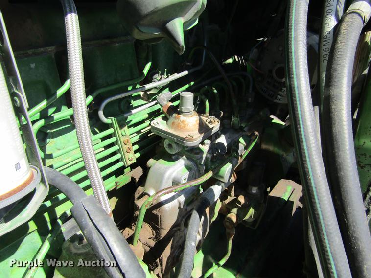 image for item DD5745 1977 John Deere 4630 tractor