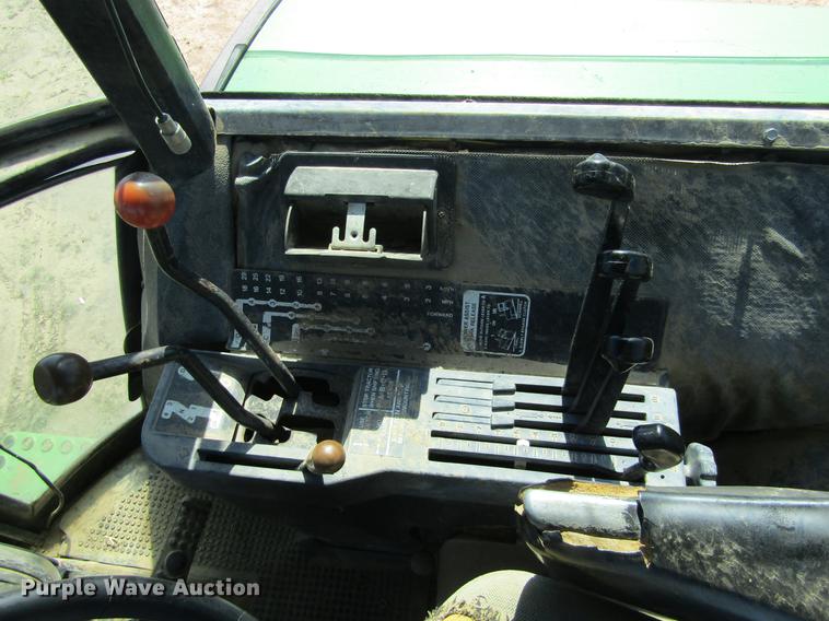 image for item DD5745 1977 John Deere 4630 tractor