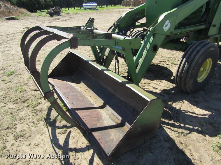 image for item DD5745 1977 John Deere 4630 tractor