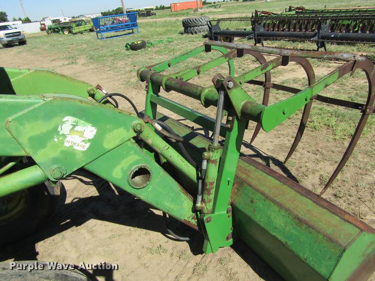 image for item DD5745 1977 John Deere 4630 tractor