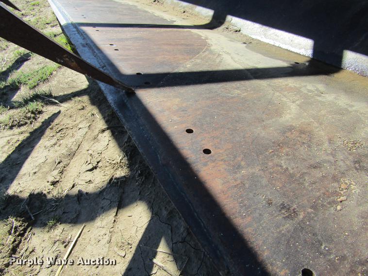 image for item DD5745 1977 John Deere 4630 tractor