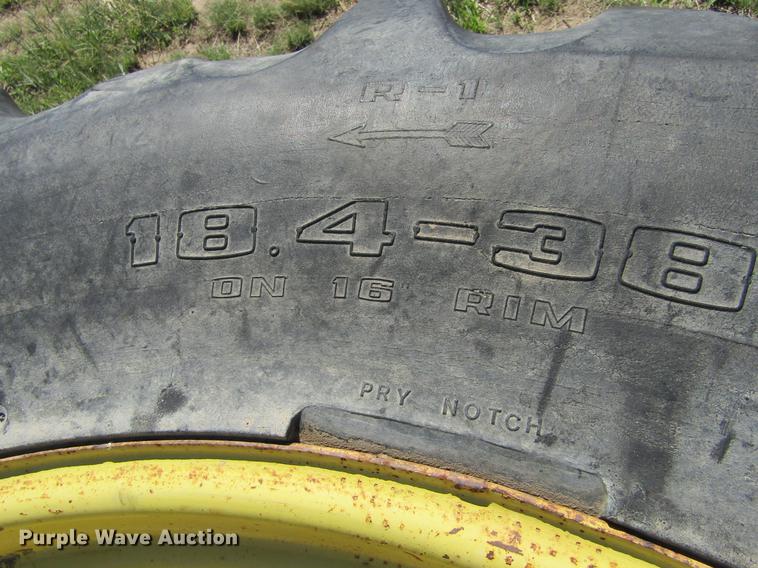 image for item DD5745 1977 John Deere 4630 tractor